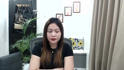 Snapshot of sweetestsmile_ chatting on January 24, 2:18 am Khaye online show from January 24, 2:18 am