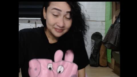 Jean online show from February 15, 2:38 pm