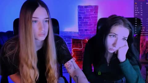 Chloe online show from February 3, 10:09 am