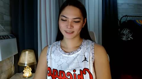 Snapshot of sweetiefox1 chatting on October 6, 7:14 am sweetiefox1 online show from October 6, 7:14 am