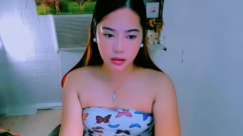 Nicole online show from November 10, 5:02 am