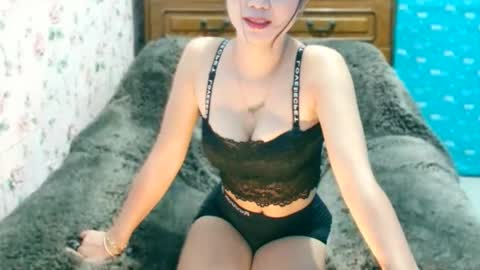 jona online show from November 23, 1:19 am