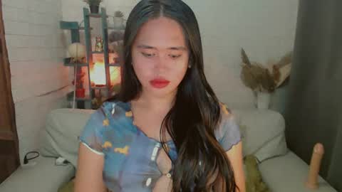 IM ALICE - DONT FORGET TO FOLLOW ME online show from December 5, 6:00 pm