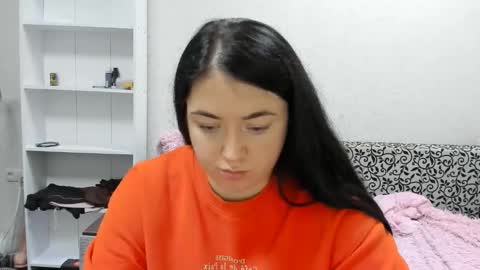 Snapshot of sweetmarylove chatting on December 11, 8:04 am sweetmarylove online show from December 11, 8:04 am