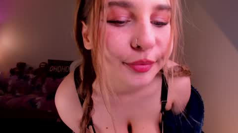 Mila online show from March 16, 6:23 pm