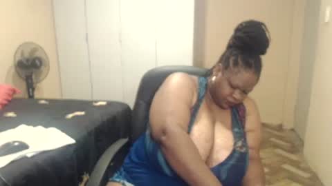 sweetnoziexxx online show from March 27, 8:26 am