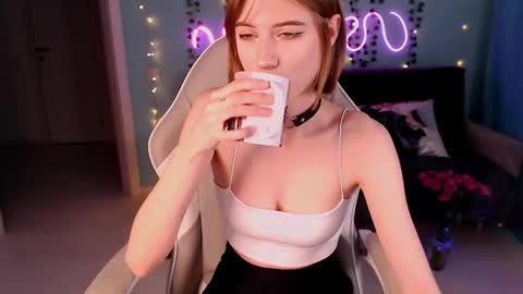 Snapshot of sweetrichal chatting on October 3, 9:09 pm sweetrichal online show from October 3, 9:09 pm