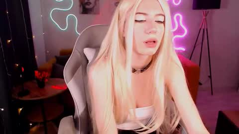 sweetrichal online show from November 6, 9:10 pm