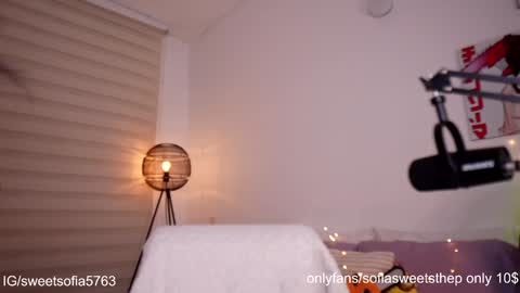 Snapshot of sweetsthep22 chatting on December 27, 5:42 am Sofia  online show from December 27, 5:42 am