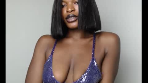 sweetxxboobsx online show from November 15, 8:59 am