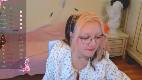 Hot Candy online show from November 4, 11:26 am