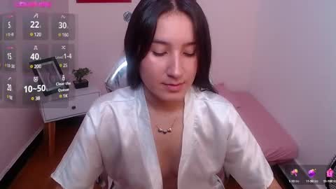 Snapshot of sweetyy_lollipop chatting on December 31, 5:40 pm Catalina online show from December 31, 5:40 pm