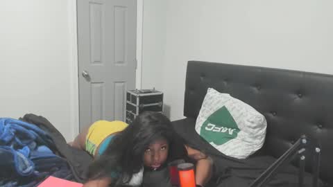 sxamleuy online show from February 3, 1:16 am