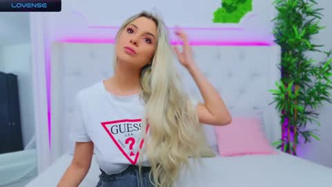 Arianna online show from December 29, 2:10 pm