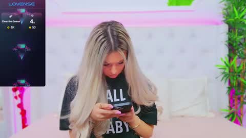 Arianna online show from February 13, 2:52 pm