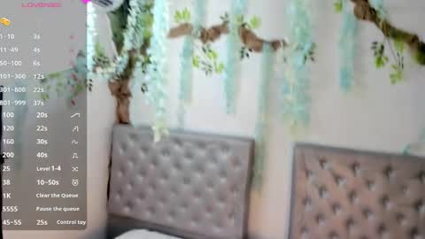 tacota online show from December 12, 5:15 pm