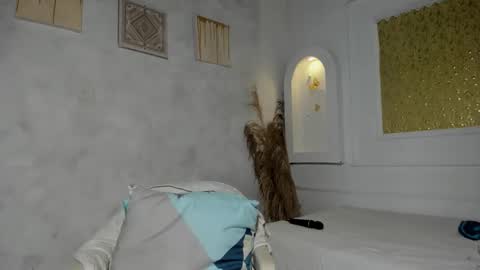 Tahira online show from October 10, 8:14 pm