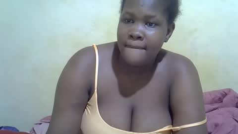 Snapshot of taliah254 chatting on September 25, 10:25 am taliah254 online show from September 25, 10:25 am