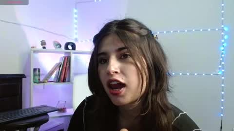 Tami online show from March 9, 10:52 pm