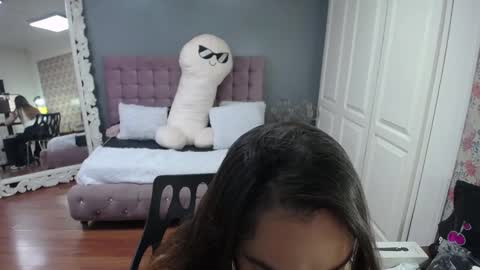 Tammara  online show from September 14, 2:42 am