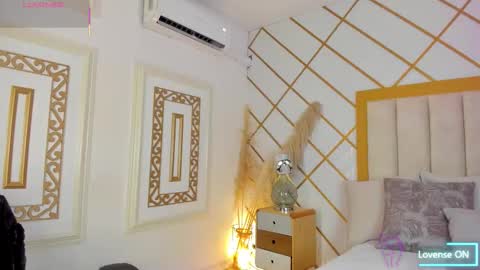 Tamy online show from October 25, 1:13 am