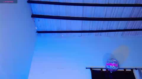 taniaquen online show from October 30, 9:49 pm