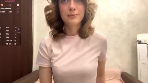 Mia online show from March 15, 1:18 am