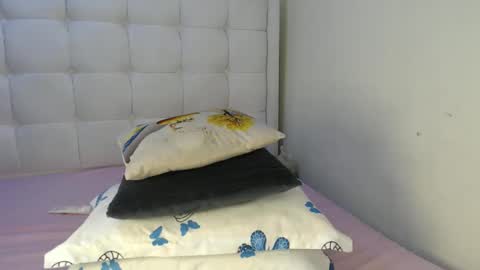 tania online show from November 11, 3:57 am