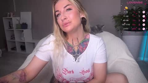 Tanya acid       online show from September 25, 4:00 am