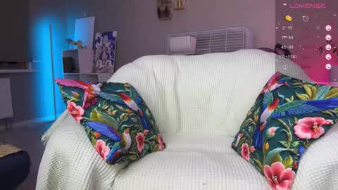 Tanya acid       online show from March 26, 5:47 pm