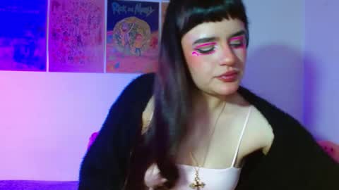    online show from April 17, 3:30 am