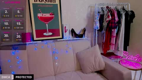 Snapshot of tasty__booty chatting on October 15, 1:52 am Ann online show from October 15, 1:52 am