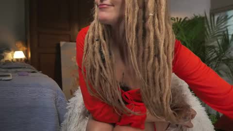 RHEA  pronanciation like Reya   online show from February 28, 9:15 am