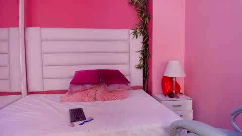 tatiana_arboleda online show from March 21, 2:38 am