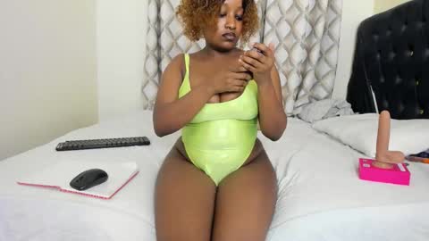 tatiana_storm online show from January 12, 7:52 pm