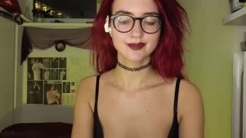 Snapshot of tatianaromanova chatting on October 8, 7:07 pm Tatiana online show from October 8, 7:07 pm