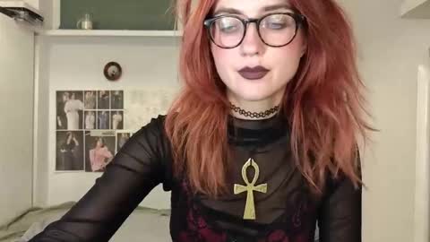 Snapshot of tatianaromanova chatting on September 27, 8:05 pm Tatiana online show from September 27, 8:05 pm