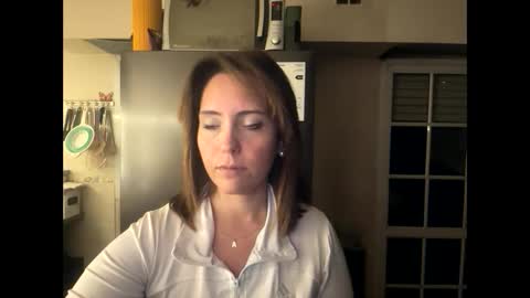 Snapshot of tatieli chatting on October 8, 2:38 am Tatieli online show from October 8, 2:38 am
