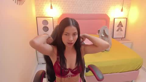 T A T I  online show from January 14, 12:56 pm