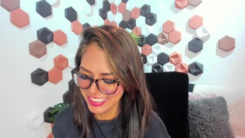 Snapshot of tattybunny chatting on December 29, 7:53 pm Tatty online show from December 29, 7:53 pm