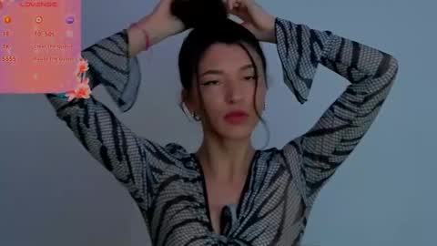 TayaKayan online show from February 22, 3:23 am