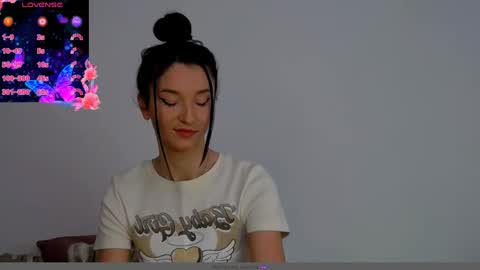 TayaKayan online show from January 14, 2:19 am