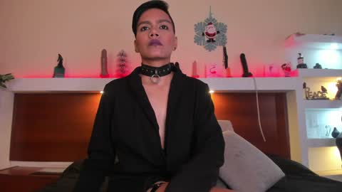 Taylor online show from January 10, 3:27 pm