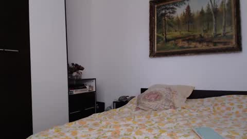 ALICIA--- online show from January 8, 9:21 am