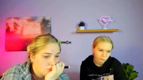 Snapshot of tereza_moon chatting on October 20, 3:04 pm Youre Tereza online show from October 20, 3:04 pm
