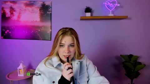 Snapshot of tereza_moon chatting on October 16, 9:34 am Youre Tereza online show from October 16, 9:34 am