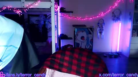 CRY BABY  online show from February 6, 10:35 pm