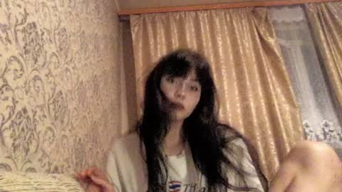 Nana online show from June 21, 9:30 pm