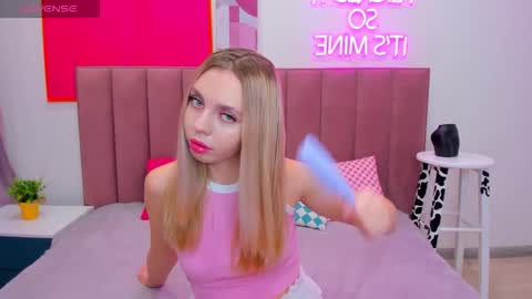 Tessa 3 online show from November 22, 2:14 am