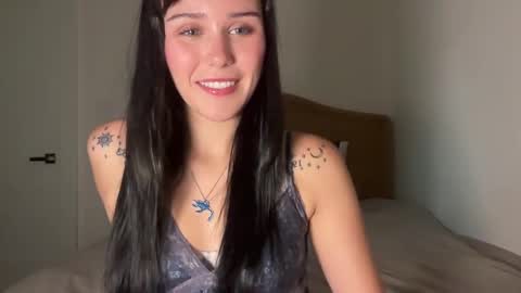 Snapshot of tessadovee chatting on September 23, 11:47 pm tessadovee online show from September 23, 11:47 pm